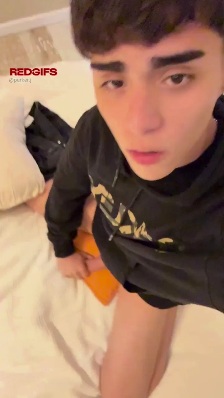 18 Gay - Super horny
