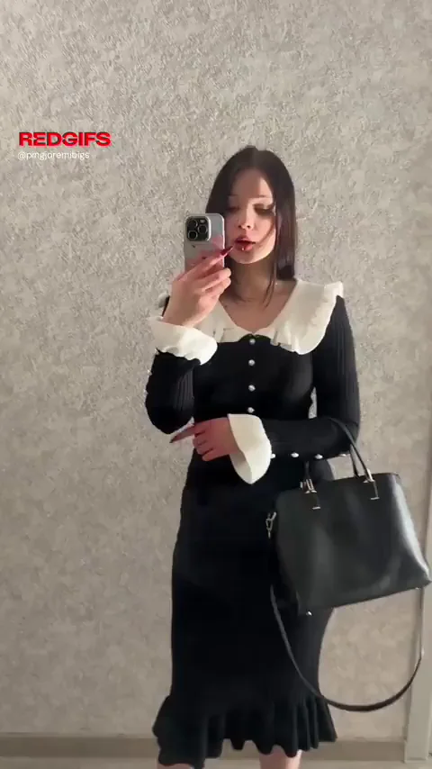 College dress