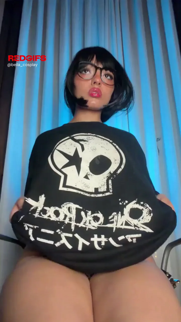 Busty TikTok 😍❤️