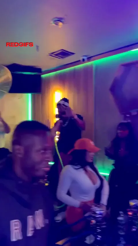 Wow 🔥 TikTok Thot's Juicy Tits & Ass Bounce in Neon Club 😍🍑
