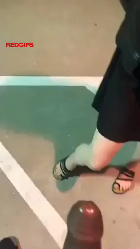 Hot Goth Chick Drools Over Massive BBC in Parking Lot Tease 🍆💦