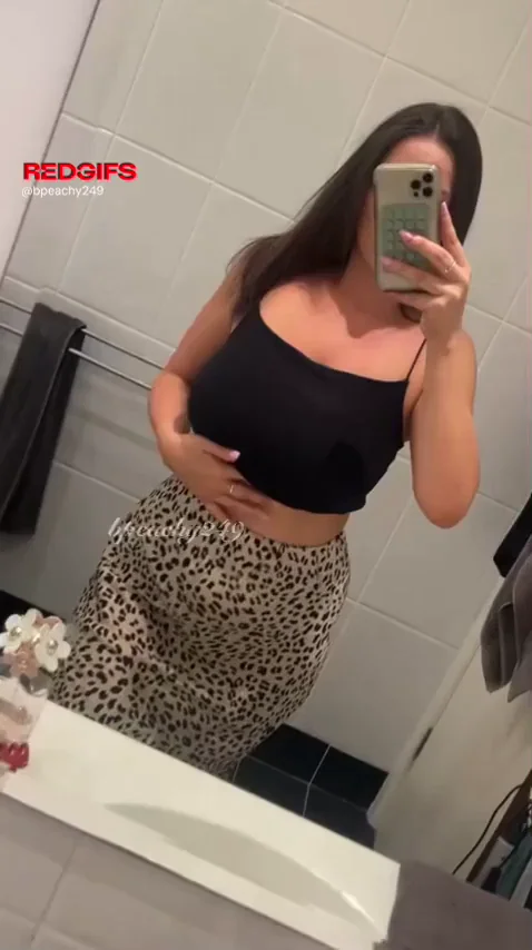 MILF's Leopard Tease: Massive Titty Drop Bombshell