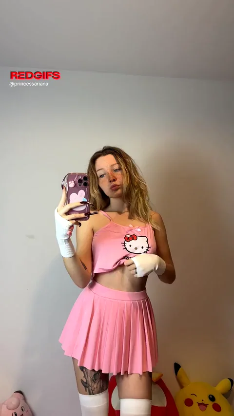 Natural boobs reveal