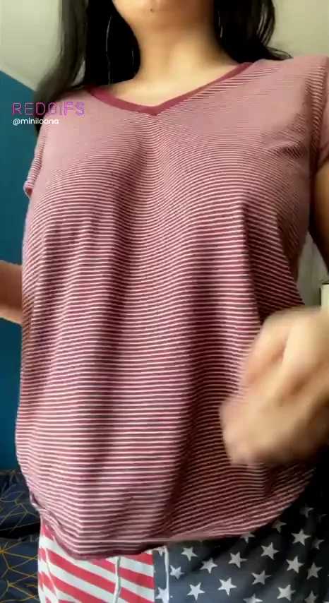 Dropping my big natural tits