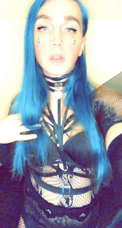 the punk girl you took home turned out to be more fun than you expected ?
