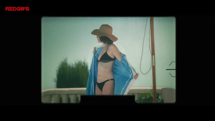 Tania Watson's Slutty Bikini Tease in Mrs. Playmen S1E5