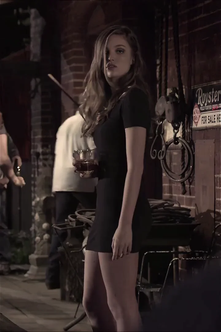 🔥 Lili Simmons' Tasty Tits & Juicy Ass in Banshee (2013) 😈