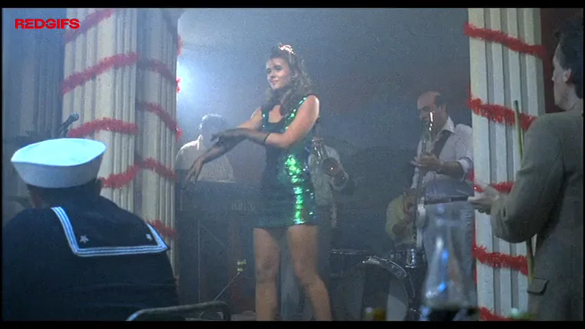 Elizabeth Hurley - Kill Cruise (1990)