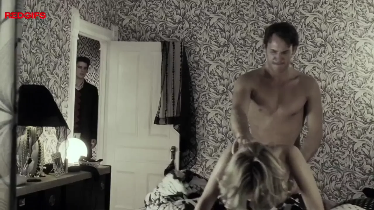 Jennifer Miller (Lucky Number Slevin)