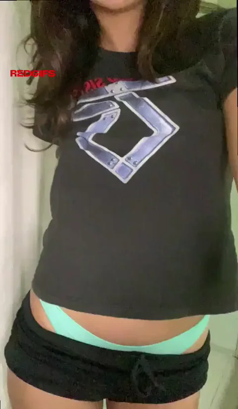 small boobs are the besttt