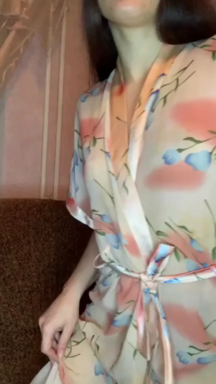 Do You Really Like This Slutty Amateur's Tease?