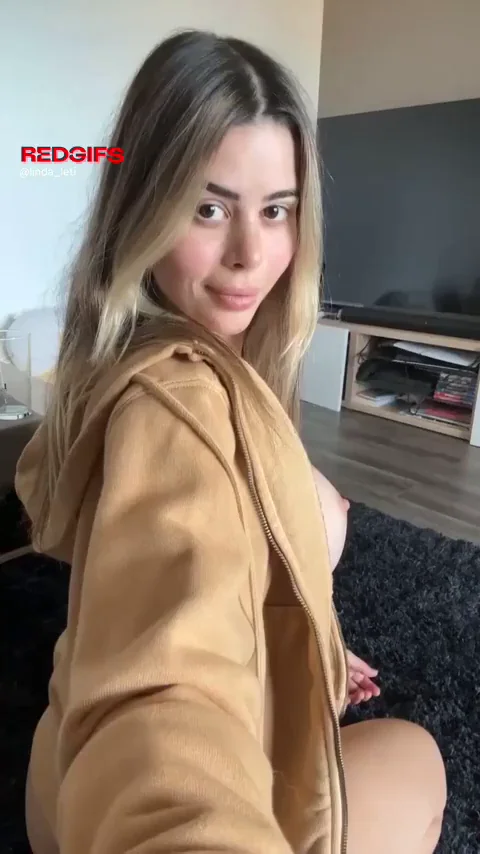 How Long Can You Last on My Big Tits & Juicy Ass? 😈🍑💦