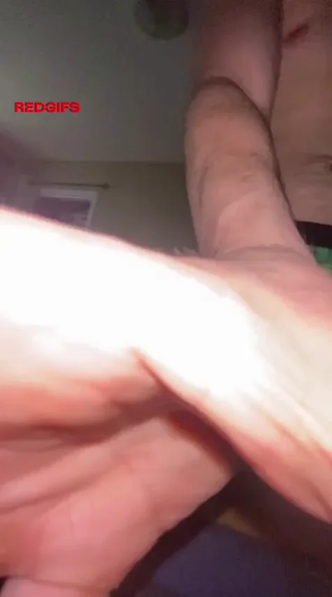 Lucky Teen's Massive Cock Reveal (21)