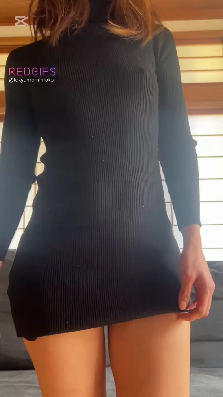 It seems like you like Japanese mom’s pussy