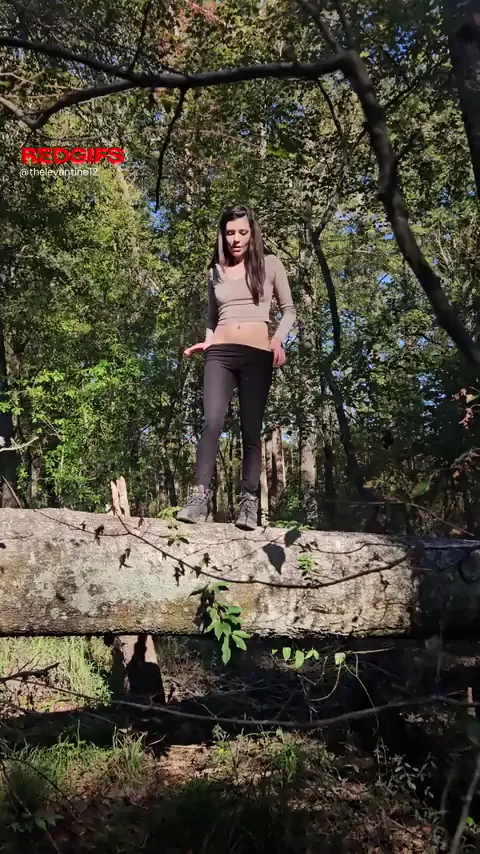 Yes,im a treehugger..but I love all kinds of wood,especially when its solid enough for me to climb 😘