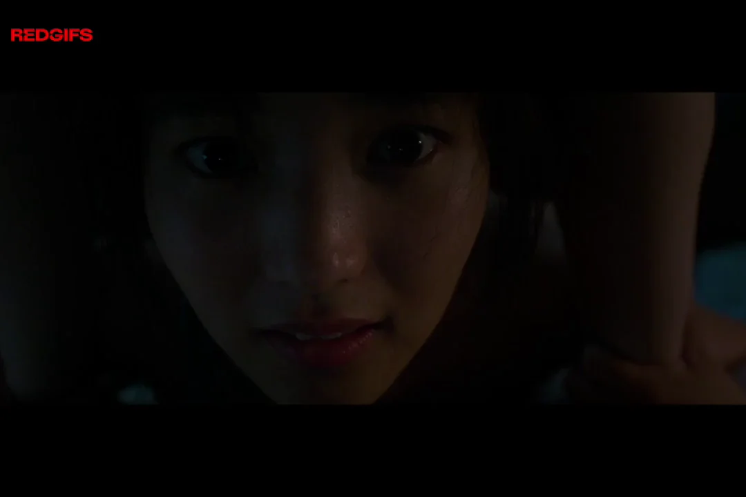 Kim Min-hee Kim Tae-ri - The Handmaiden (2016)