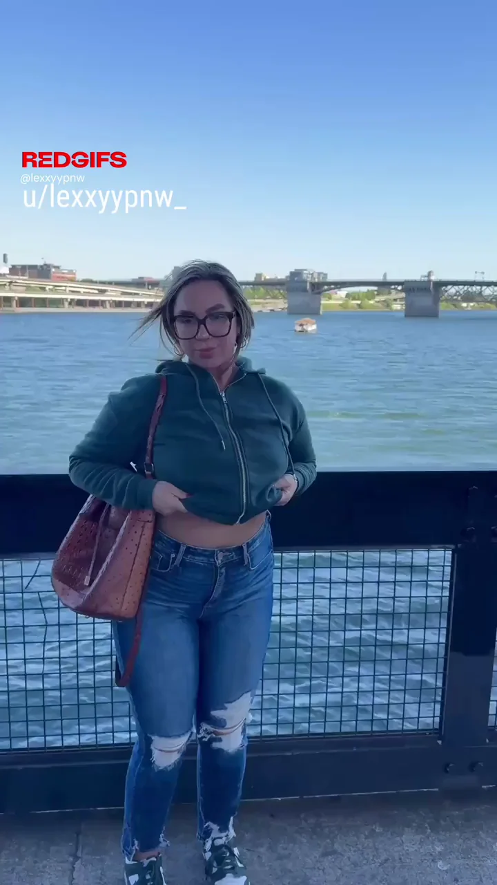 Flashing and not caring who sees