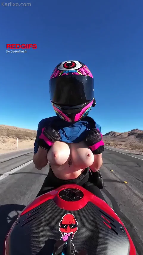 Topless ride