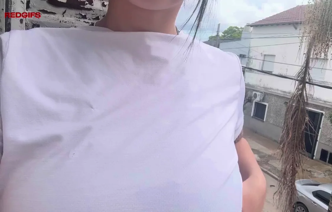 Teen Slut's Big Tit Signal for Horny Neighbors