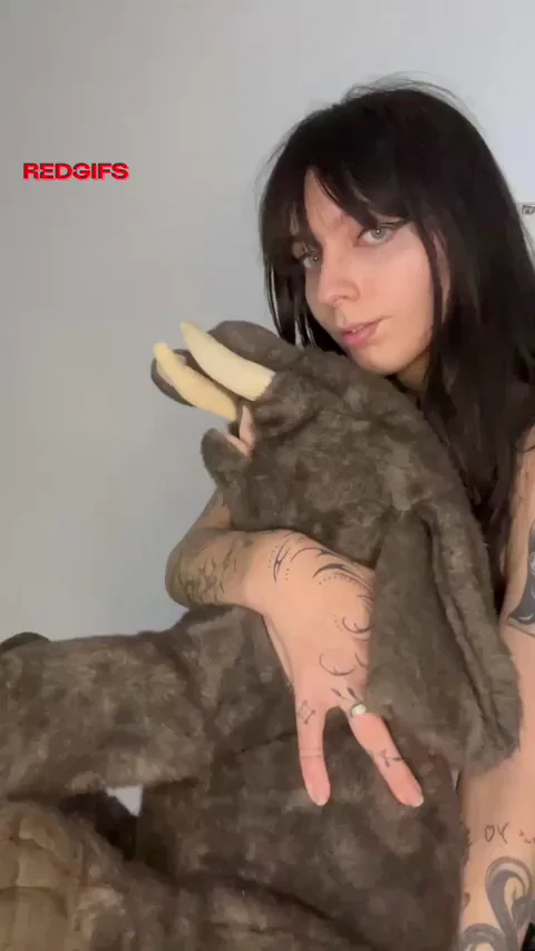 Special Mouthful Surprise from Goth Trans Bunny Babe 🐰🍆💦