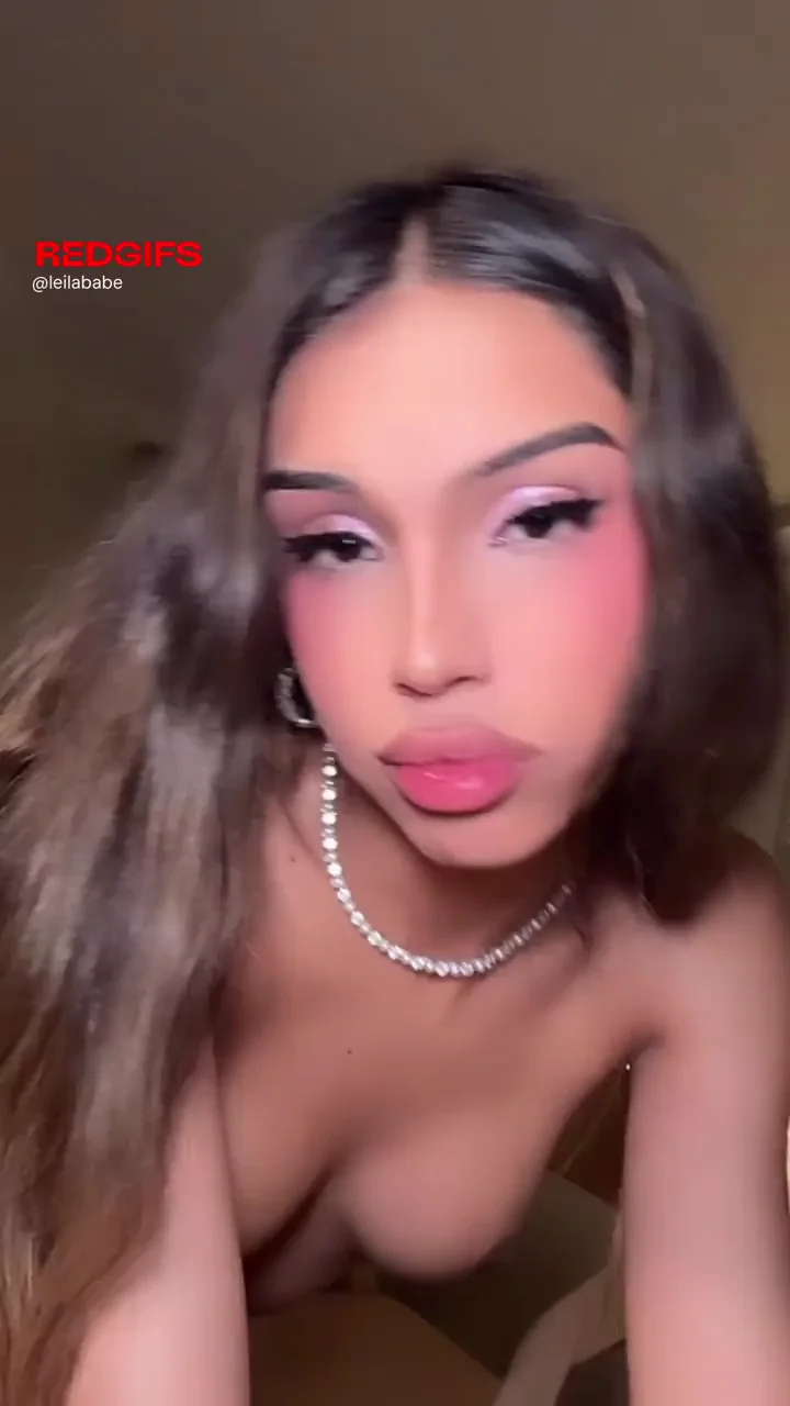 Do Straight Dudes Crave Dick? 🍆💦 Futa Tease Test 😈