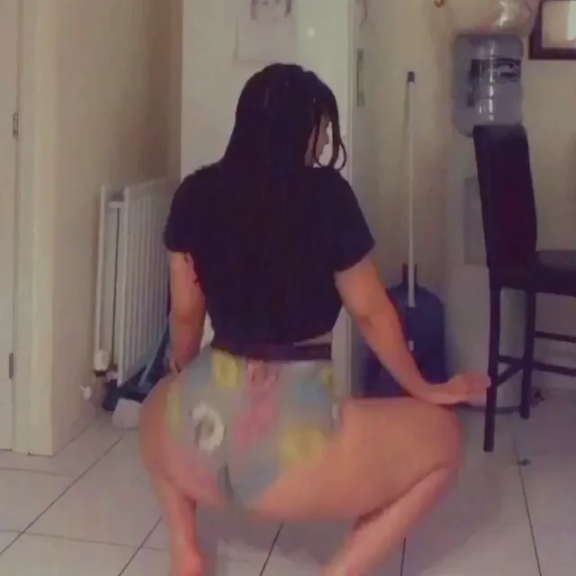 honeytoned #crybabychallenge twerk