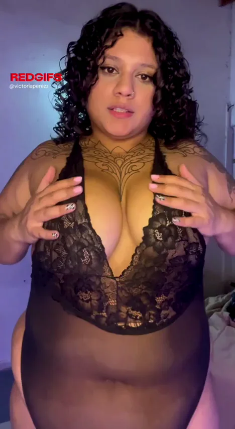 titty reveal at its finest 🥰