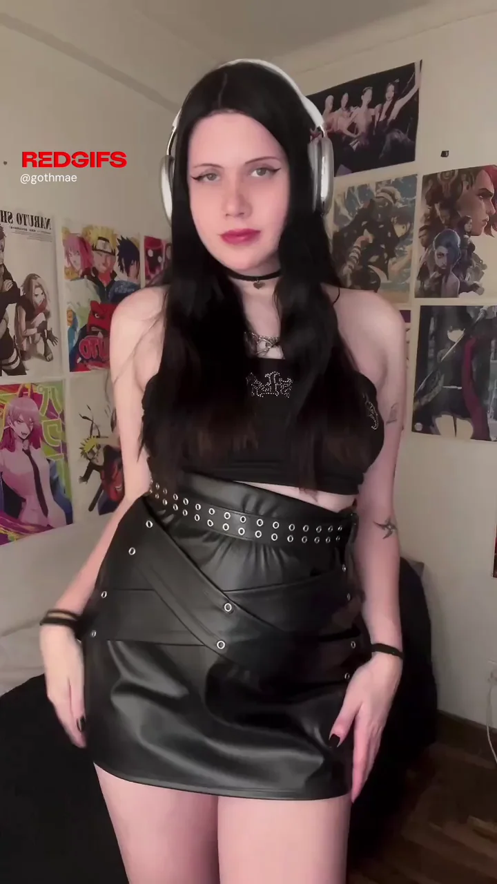 Whispers say the new goth girls are coming with something interesting between their legs