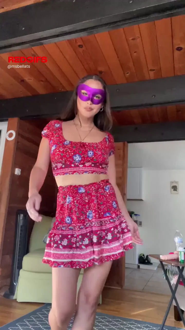 When I dance it dangles