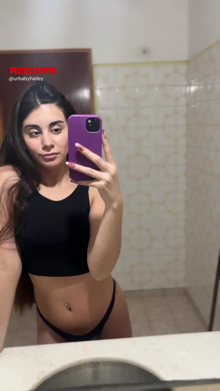 hoping to finally catch ur eye F18