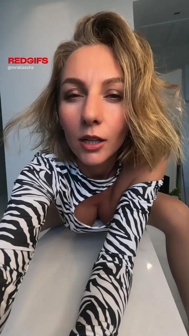 I slip into that irresistible vibe too easily