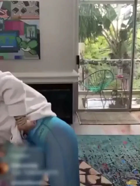 JoJo Levesque's Juicy Blue Ass 🍑💦