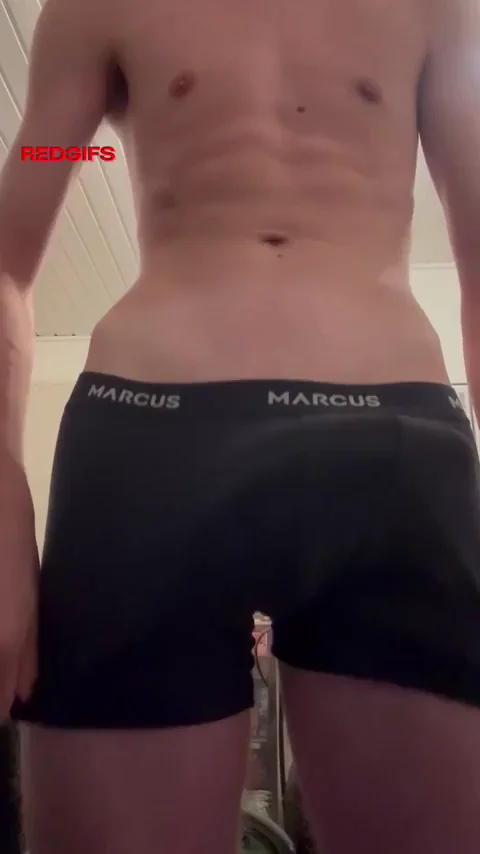 Stroke Over Here Stud, Then I'll Cum All Over You 🍆💦🔥