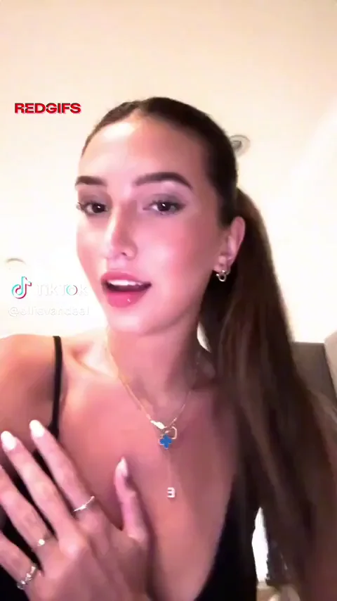 @ellievandeel