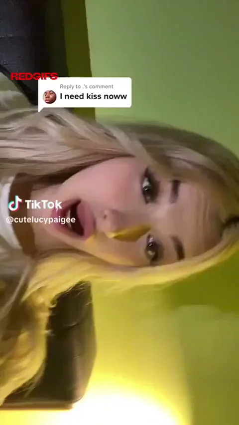 🔥 @cutelucypaigee's Juicy TikTok Tit Tease 😍🍈🍈