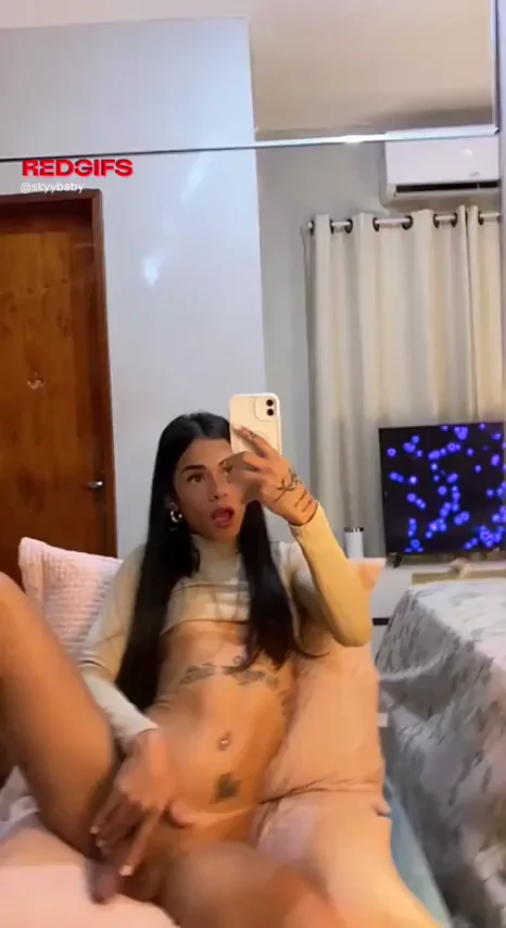 Do u trans with big cock are hot