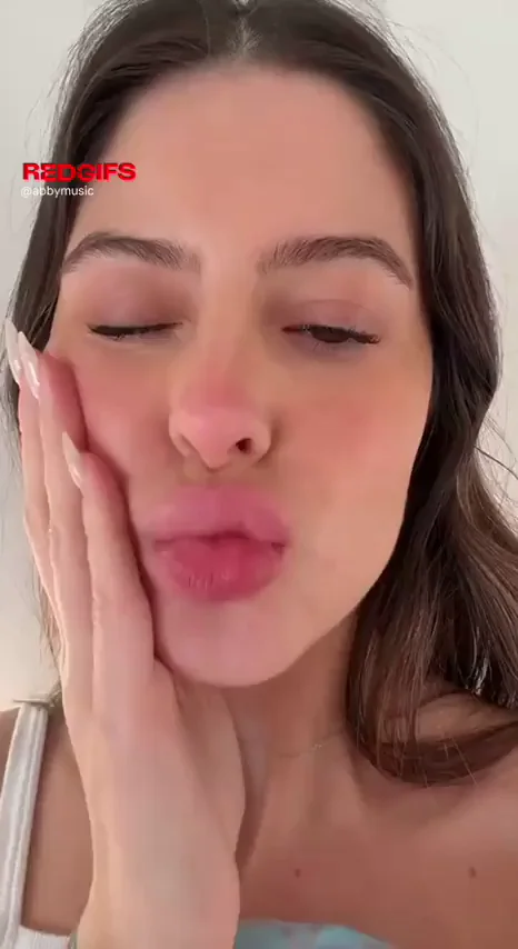 Feeling so sexy in this pose