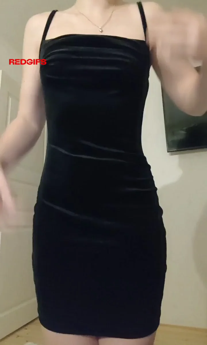 Velvet Tease: Slipping Out My Perky Tits 😈🖤
