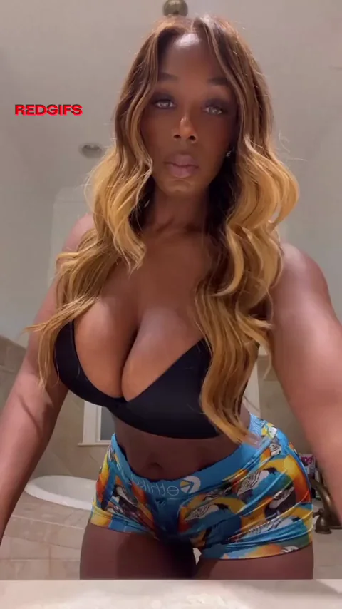 Tanya Mechelle's Thick Ebony Ass Tease in Tiny Blue Shorts