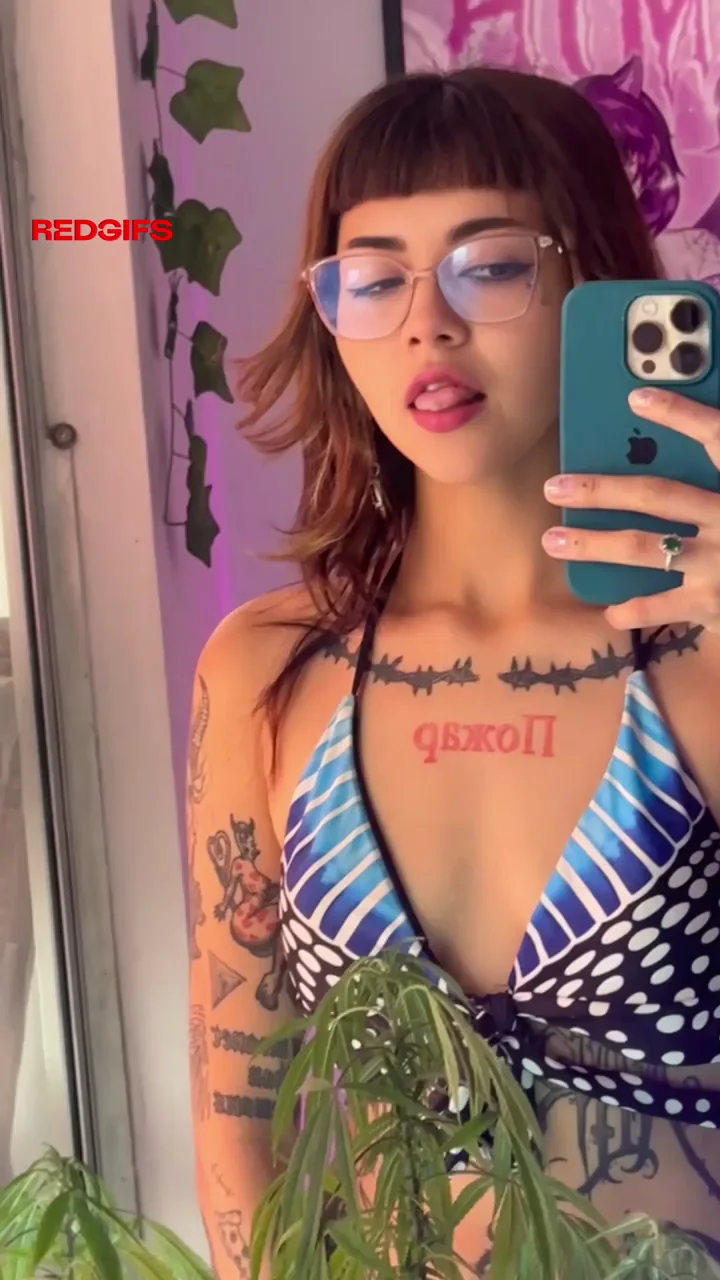 Luna (@lunaserano)