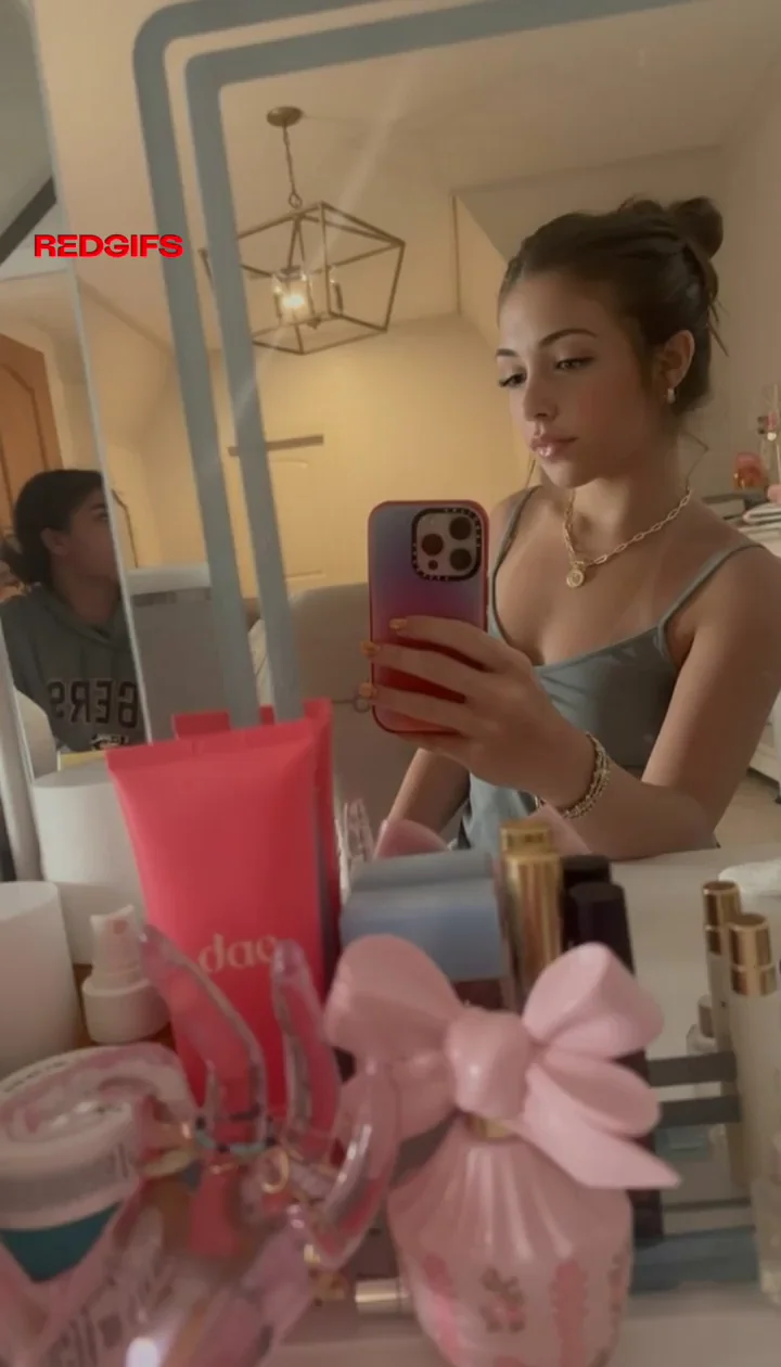 Wanna Sit on My Lap & Giggle? Big Tits Tease in Mirror 😘🍑