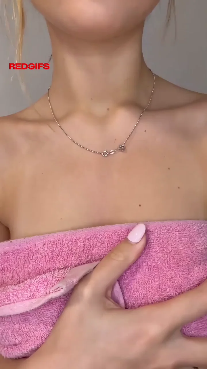 no clothes in the house