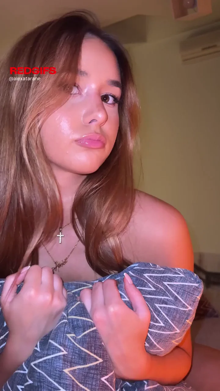 Clothes? Nah, Just My Big Tits and Juicy Ass Out