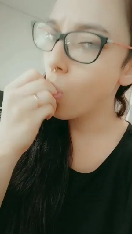 Nerdy Glasses Bitch Begs for Cock with Slutty Lips