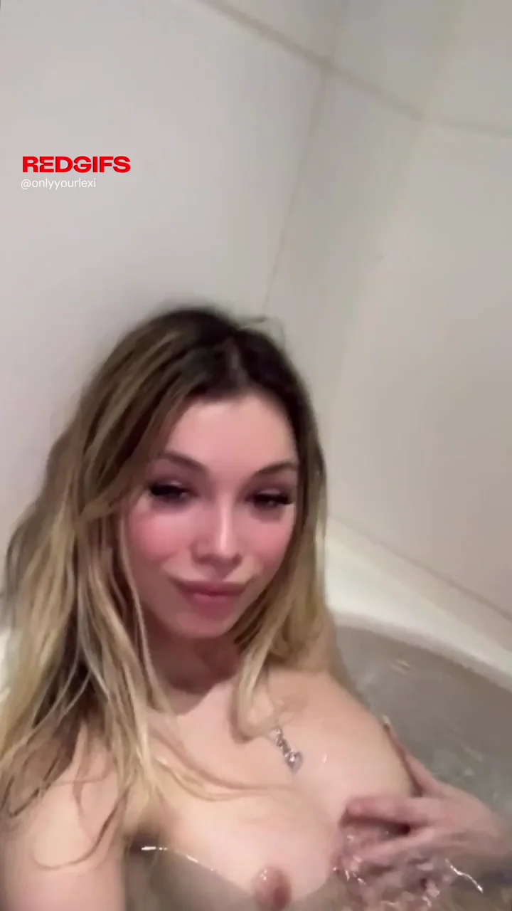 I'm super wet rn and it's not from the bath