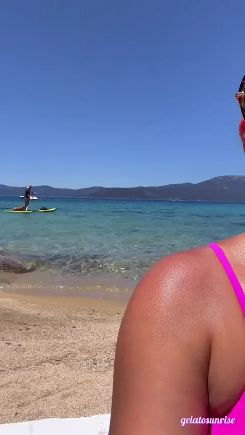 kinda didnt even care if that paddle boarder saw me