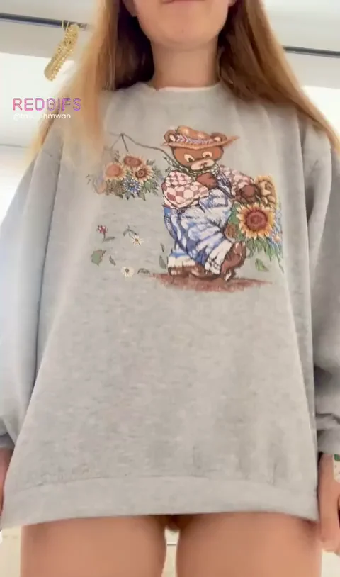 Just a juicy English girl hiding a 70s bush under my jumper