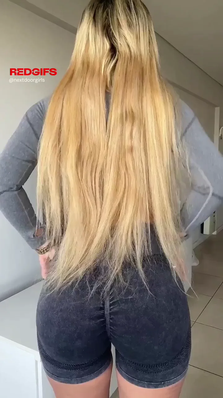 Blonde Thickie Sending Juicy Ass Nudes 🍑💦