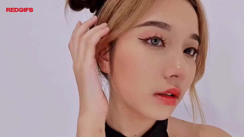 Just wondering if busty girl like me is your weakness too?