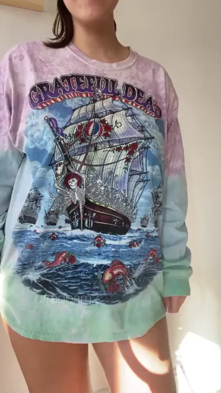 Classic titty drop ??